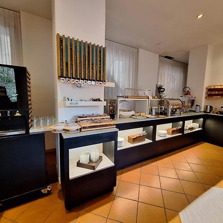 Albergo Italia Урбіно Екстер'єр фото