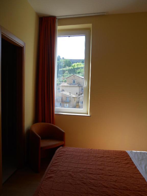 Albergo Italia Урбіно Номер фото