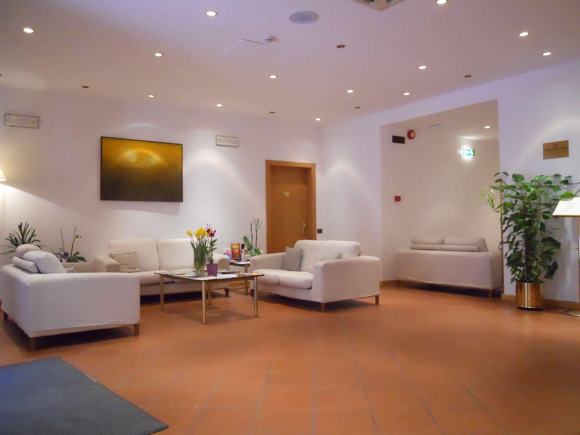 Albergo Italia Урбіно Екстер'єр фото
